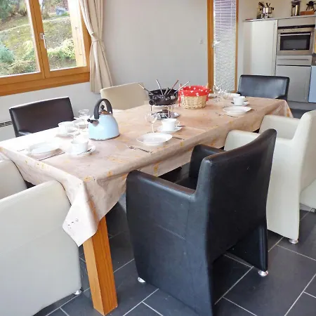 Chalet Le Chamois * Ovronnaz